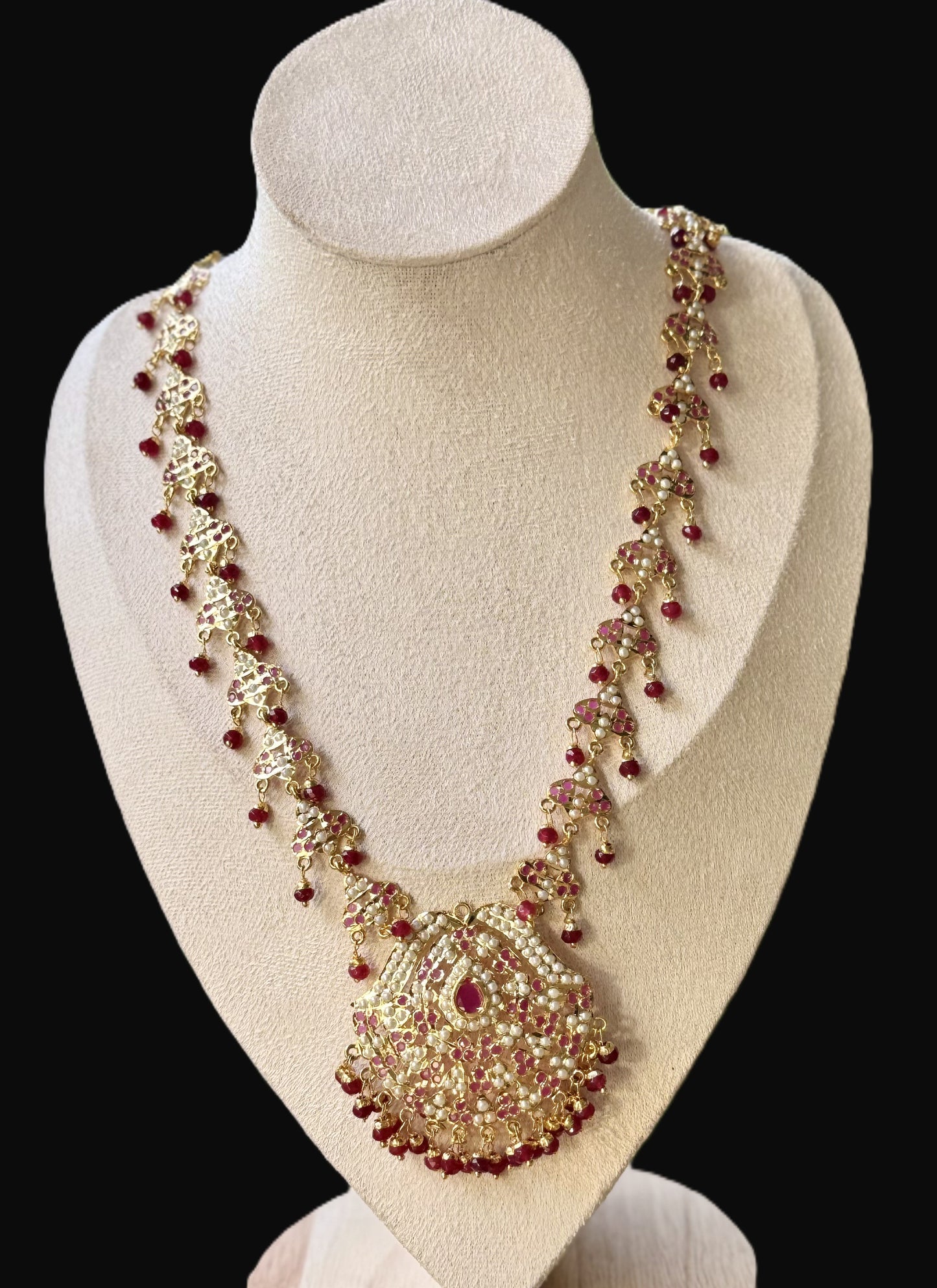 Samaira Ruby Jadau Necklace Set