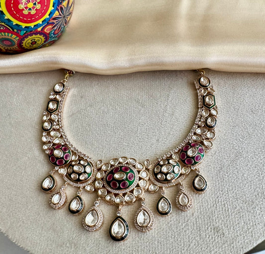 Gold Roselle Kundan Jewellery Set