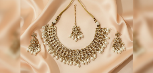 White Sitara Pearl Jewellery Set