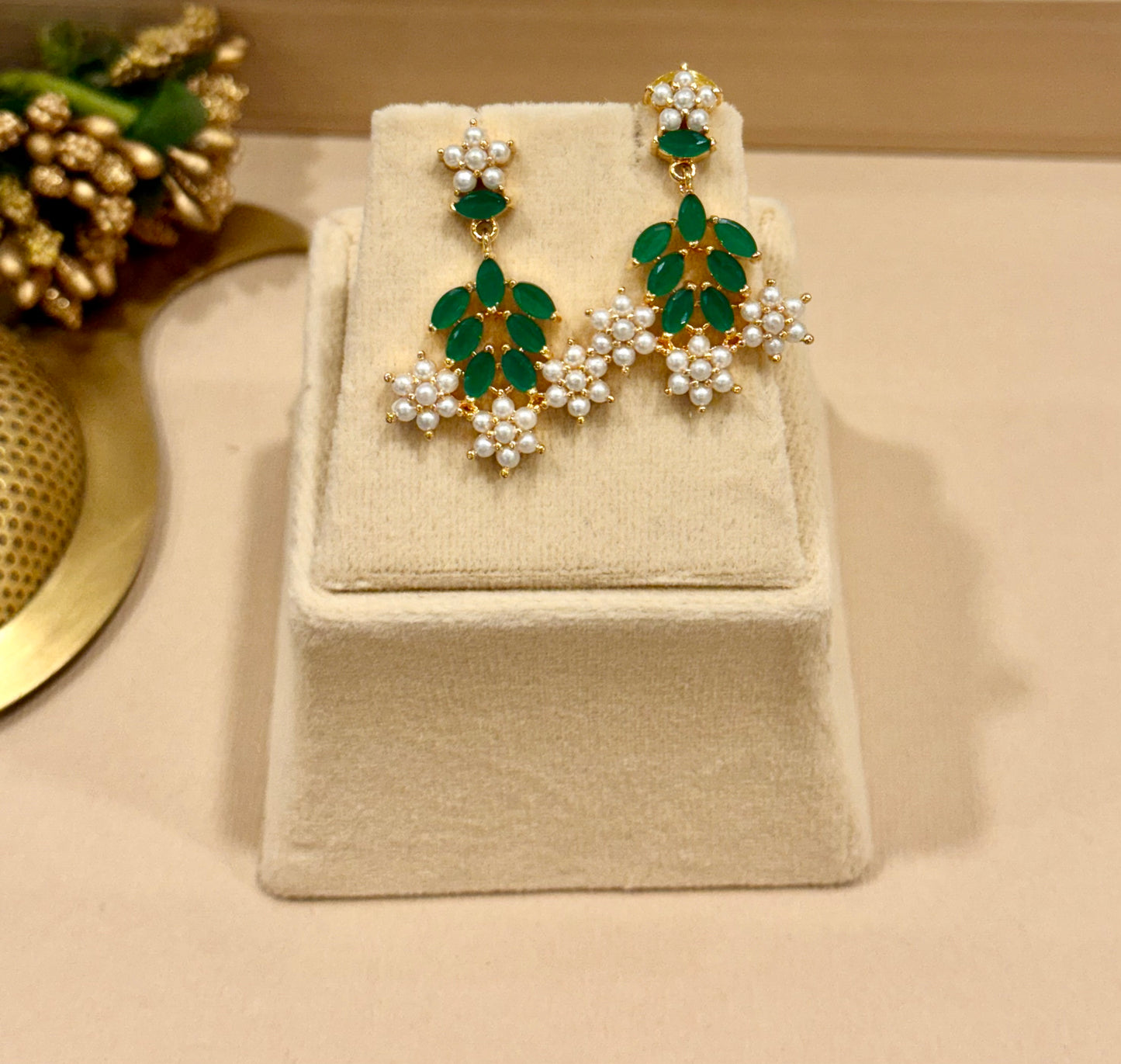 Emerald Bloom Jewellery Set