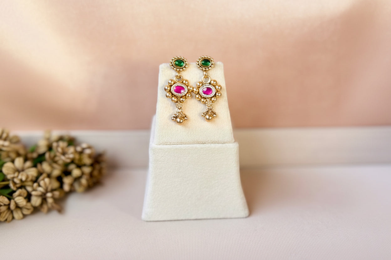 Velora Gold Jewellery Set