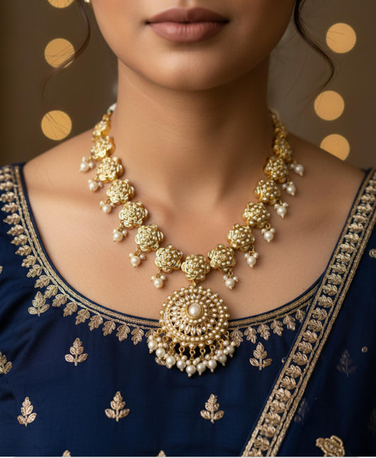 Aabroo Jadau Pearl Set