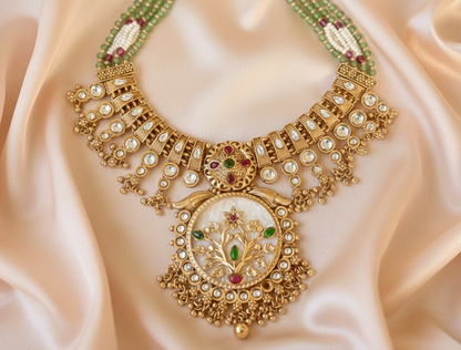 Gulnaar Heritage Jewellery Set