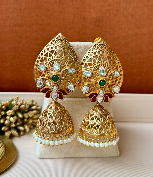 Meher Kundan Jhumkas