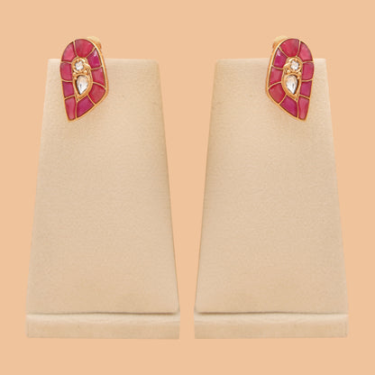 Patralekha Multicolour Kundan Leaf Necklace Set