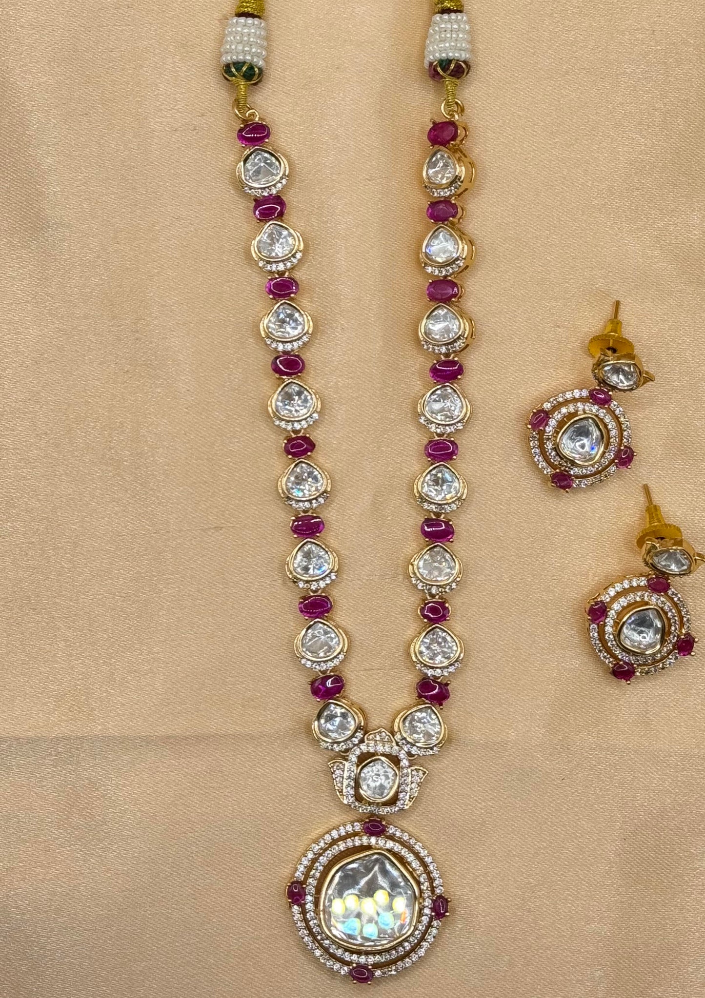 Rani Gulnar Glow Kundan Necklace Set