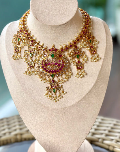 Samriddhi Polki Hasli Set