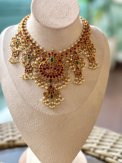 Samriddhi Polki Hasli Set