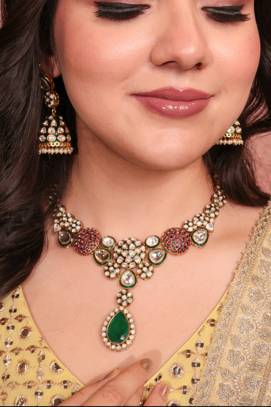 Green Emerald Empress Kundan Jewellery Set