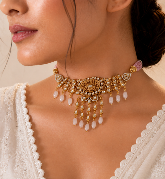 Gulabi Adaa Kundan Choker Set