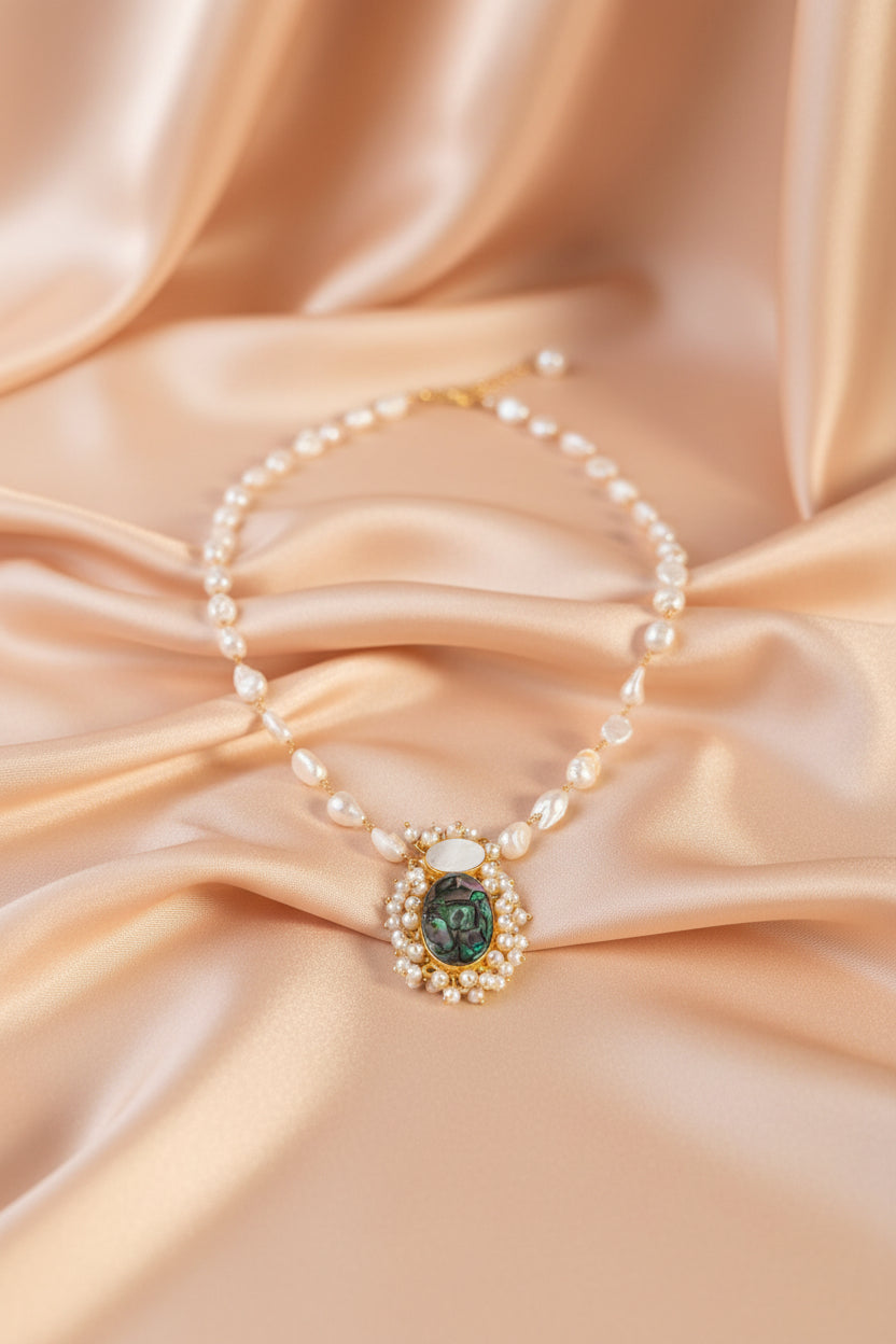 Ocean Pearl Aura Necklace Set