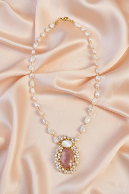 Blush Pearl Reverie Necklace Set