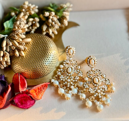 Ivory Sitara Kundan Pearl Set